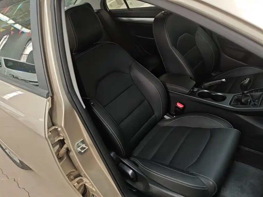 Geely Emgrand — миниатюра 25