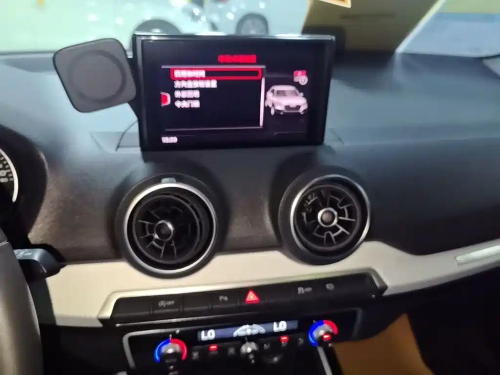 Audi Q2L — миниатюра 13