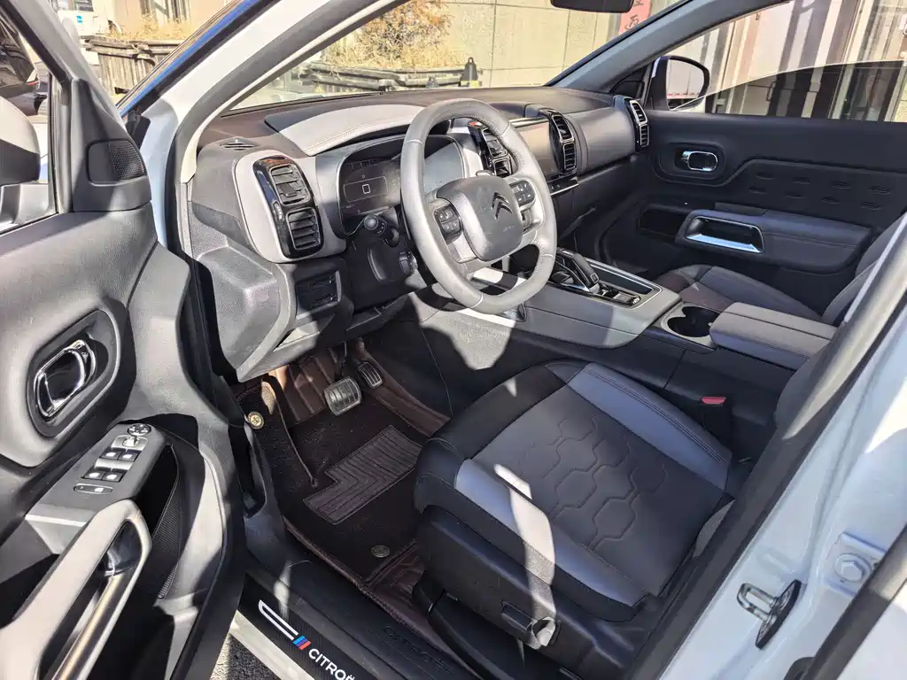 Citroen C5 AIRCROSS — миниатюра 5