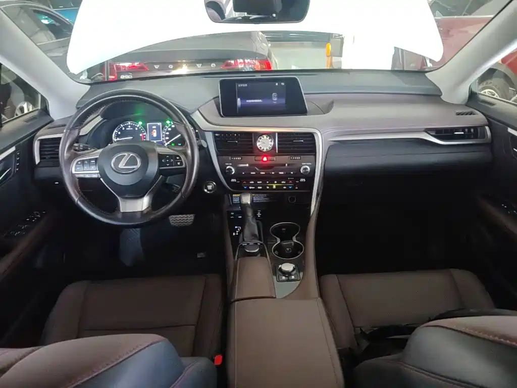 Lexus RX — миниатюра 10
