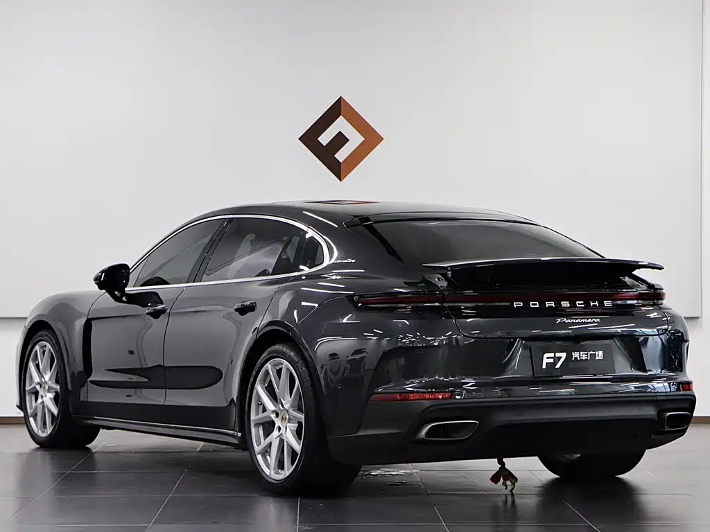 Porsche Panamera — миниатюра 4