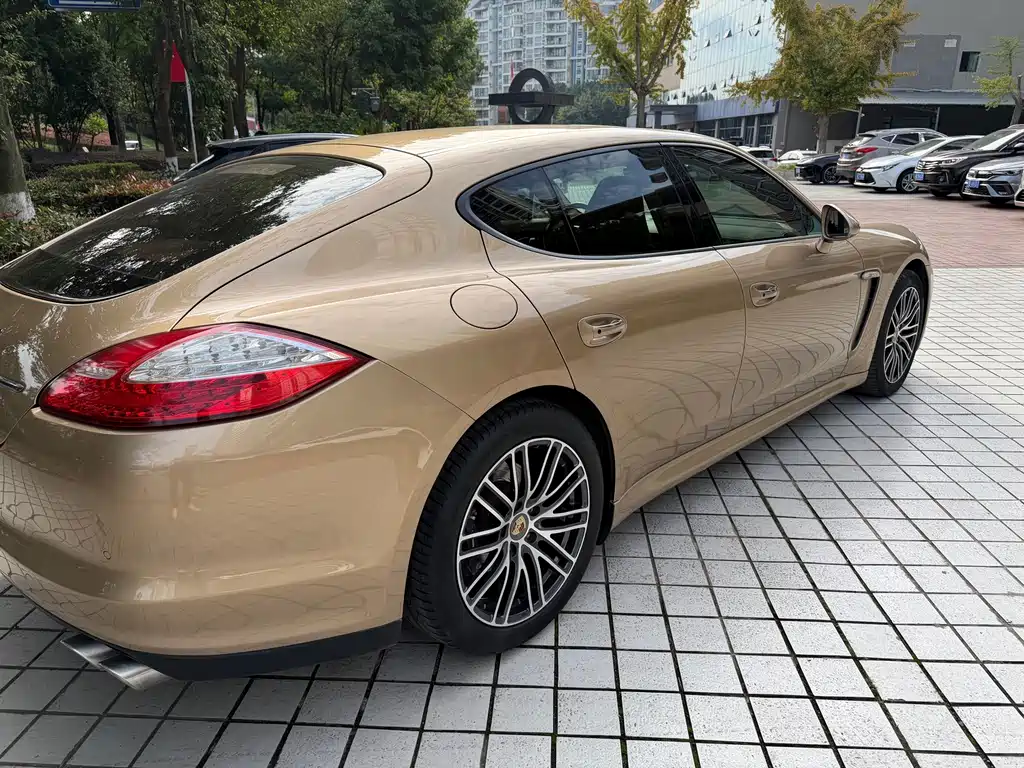 Porsche Panamera — миниатюра 13