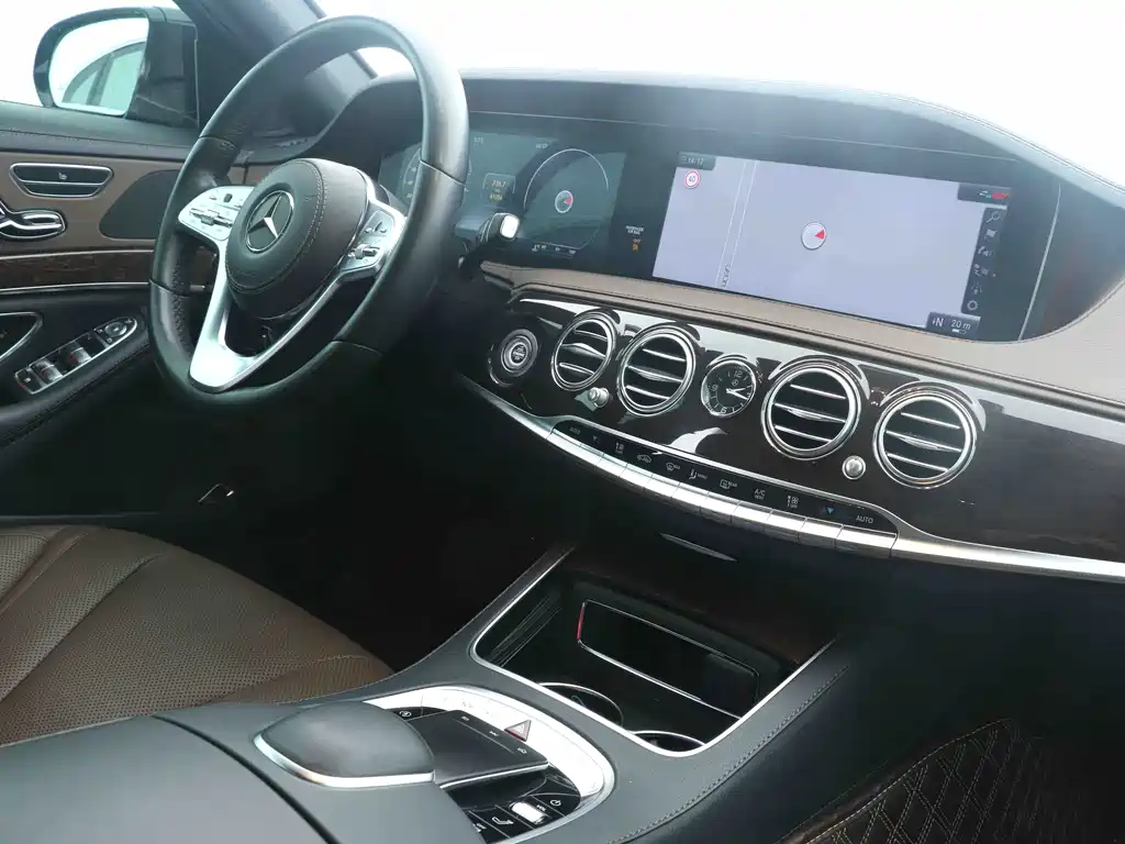 MERCEDES-BENZ S CLASS