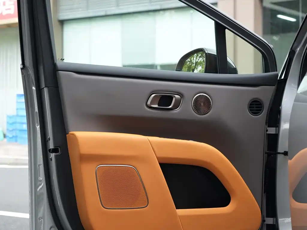 Li Auto Идеальный I8 — миниатюра 9