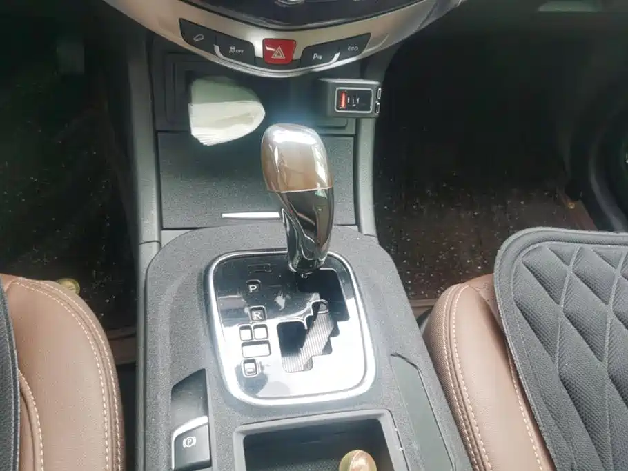 BYD S7 — миниатюра 16