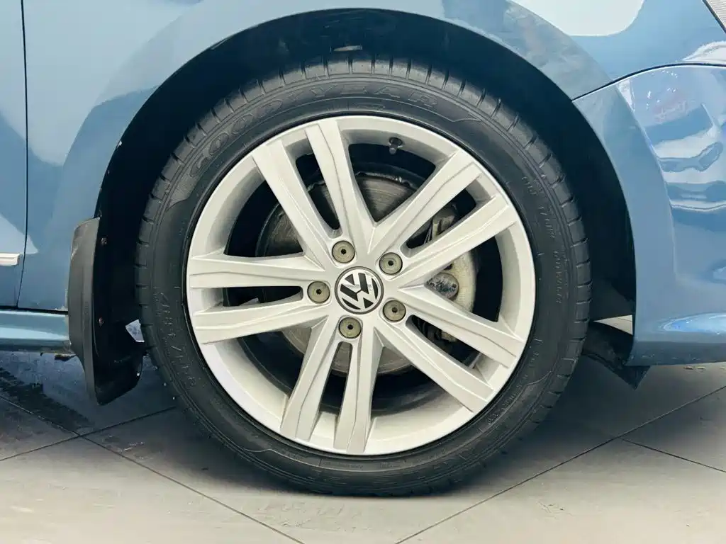 Volkswagen Sagitar — миниатюра 10