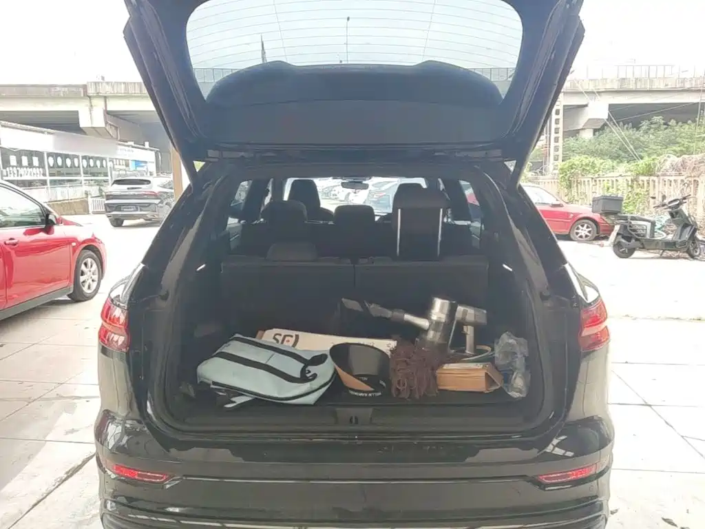 Audi Q5 e-tron — миниатюра 19