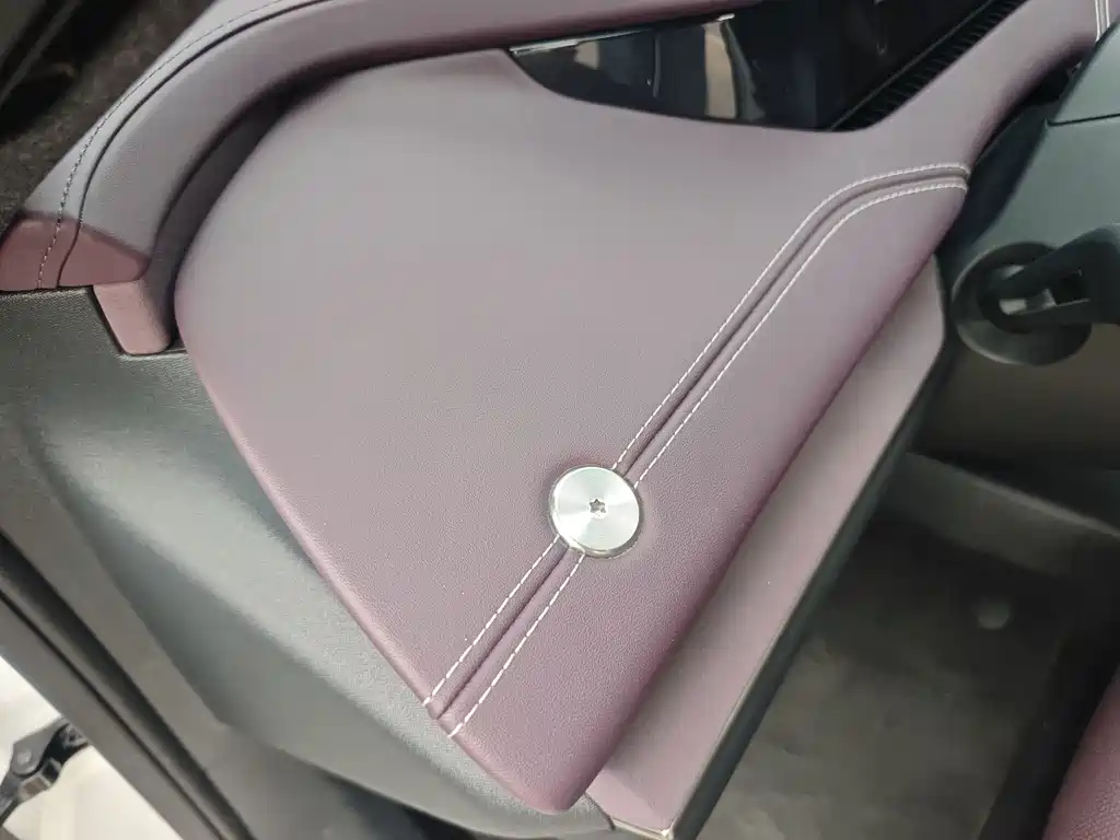 Xiaomi SU7 — миниатюра 14