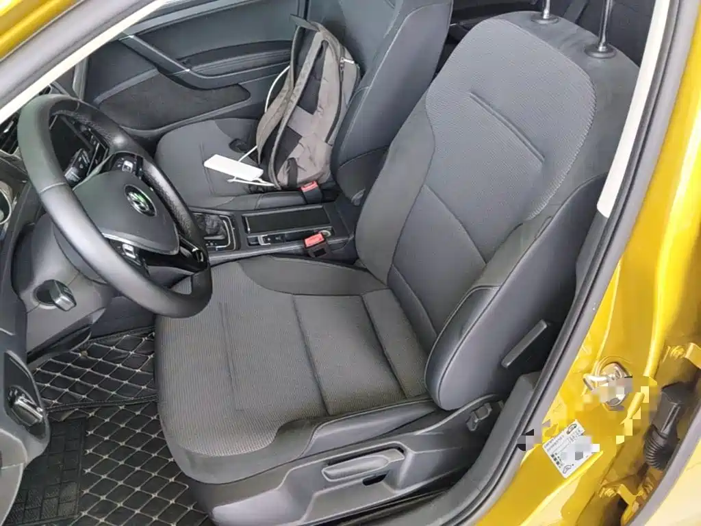 Volkswagen Golf — миниатюра 15