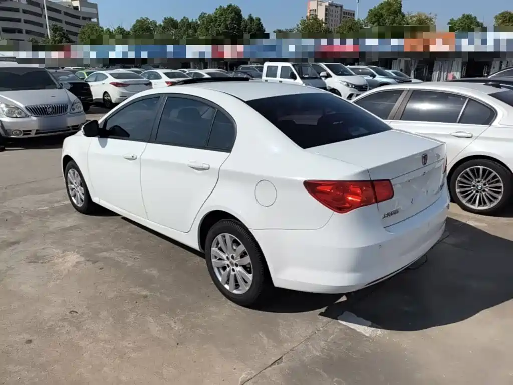 Roewe 350 — миниатюра 5