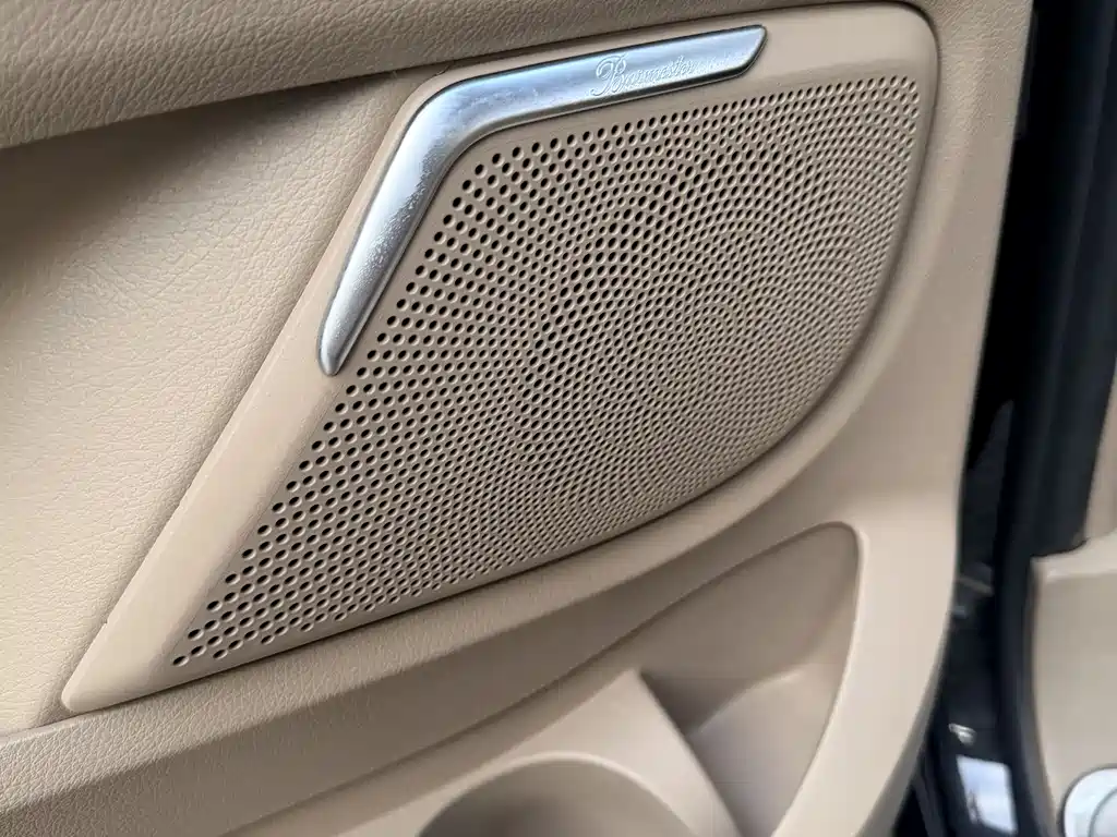 MERCEDES-BENZ V CLASS