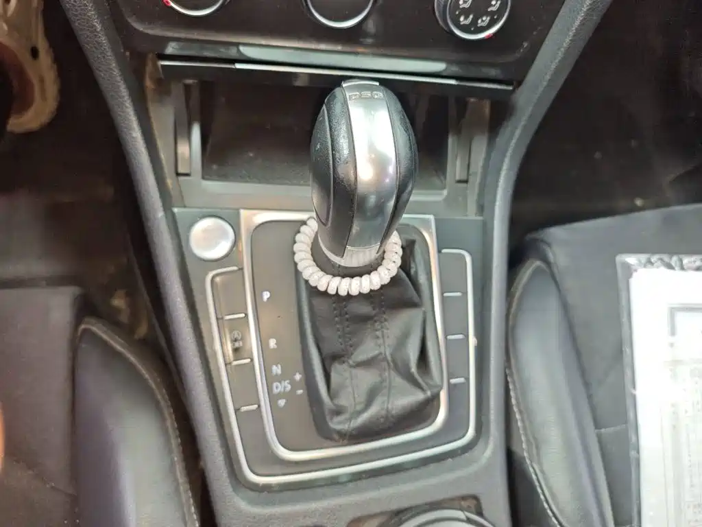Volkswagen Golf — миниатюра 10