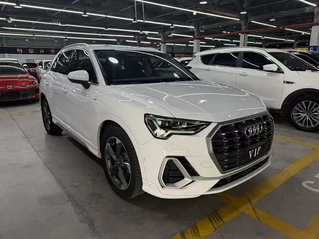 Audi Q3 — миниатюра 2