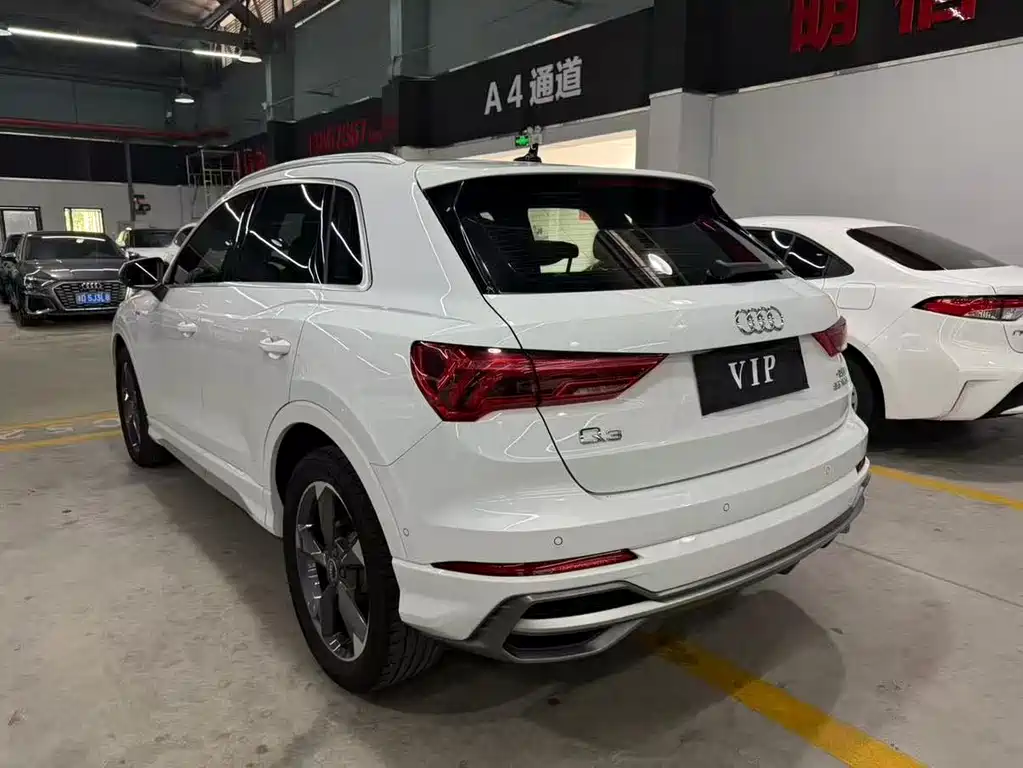 Audi Q3 — миниатюра 8