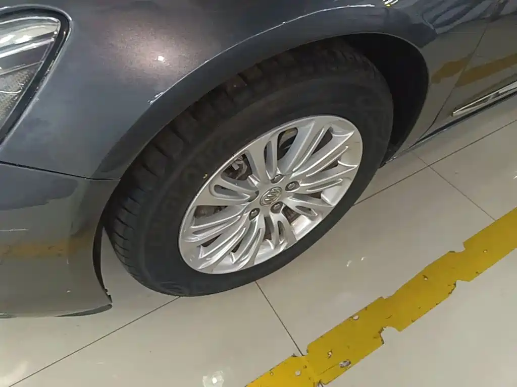 Buick LaCrosse — миниатюра 23