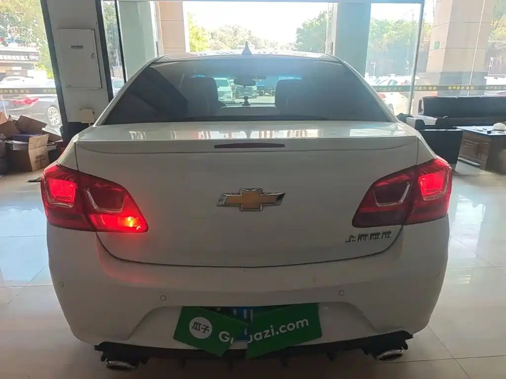 Chevrolet Cruze — миниатюра 6