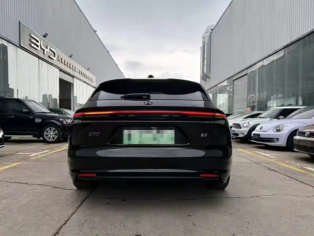 NIO ET5T 2025 75kWh Touring