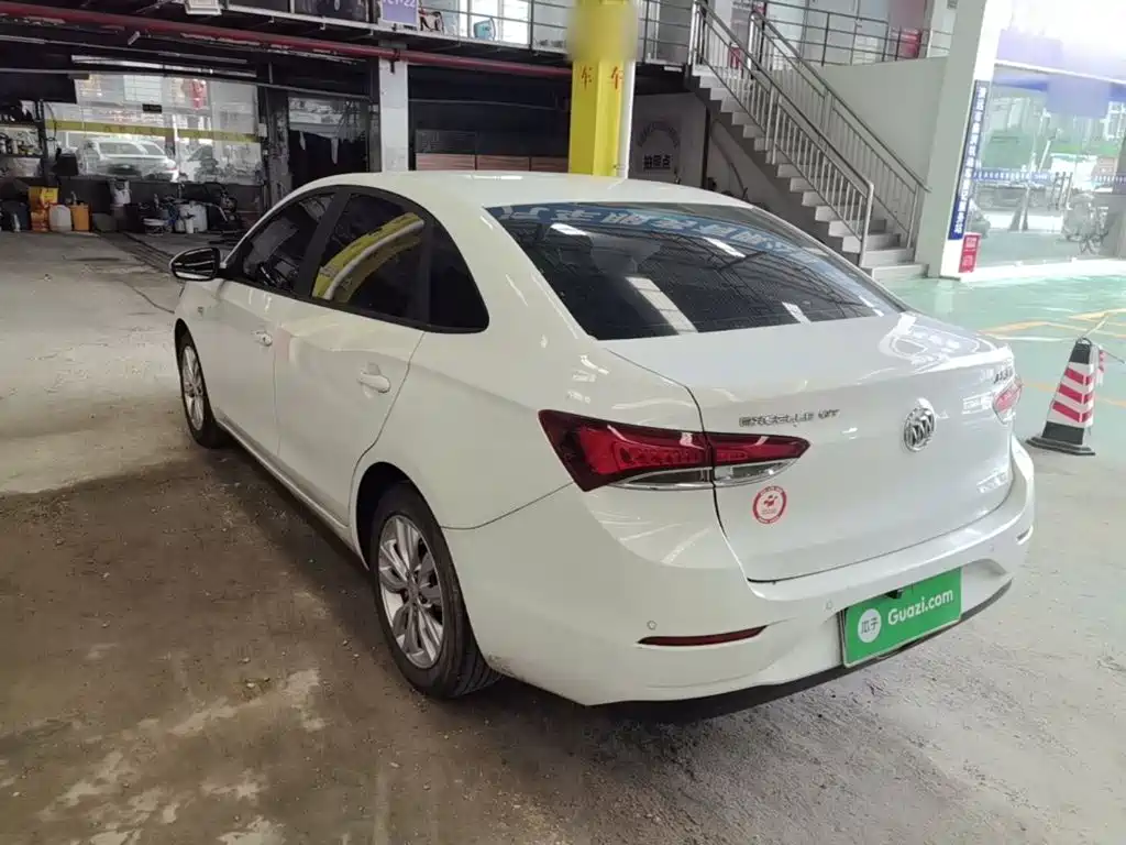 Buick Excelle — миниатюра 5