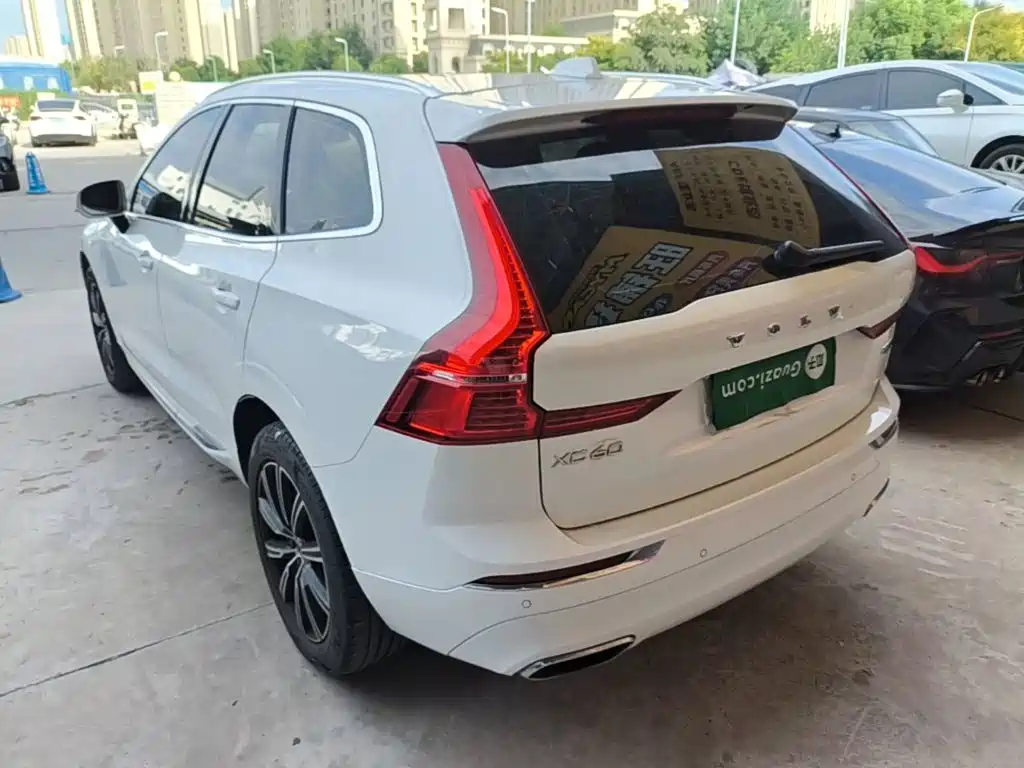 Volvo XC60 — миниатюра 5