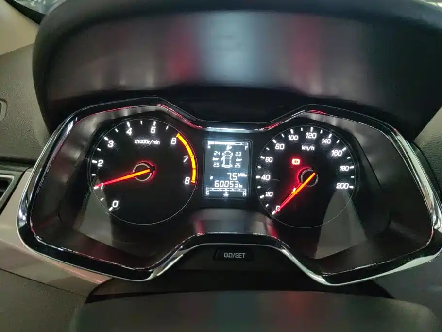 Baojun 310W — миниатюра 14