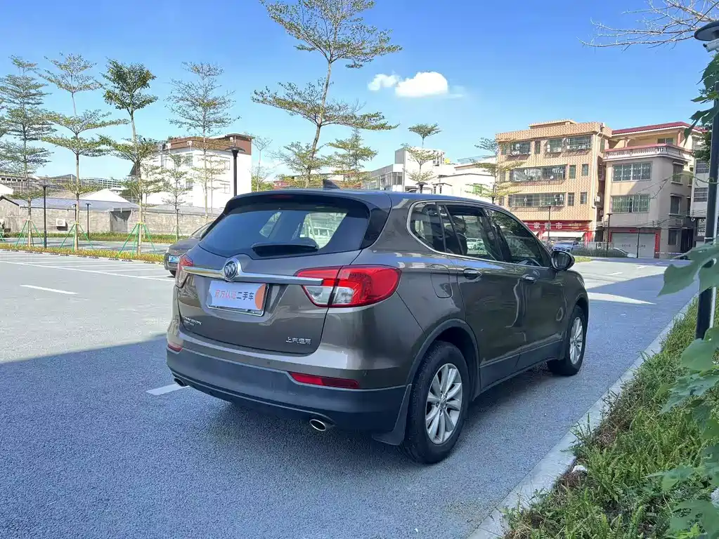 Buick Envision Plus — миниатюра 6