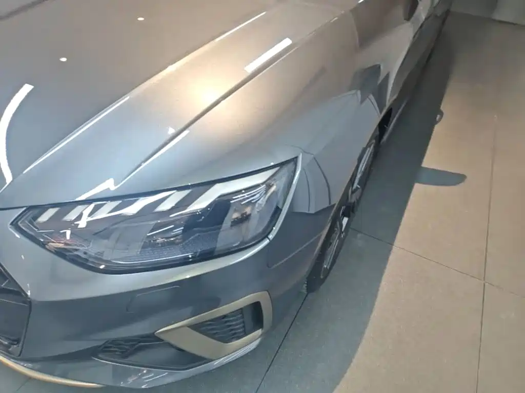 Audi A4L — миниатюра 24