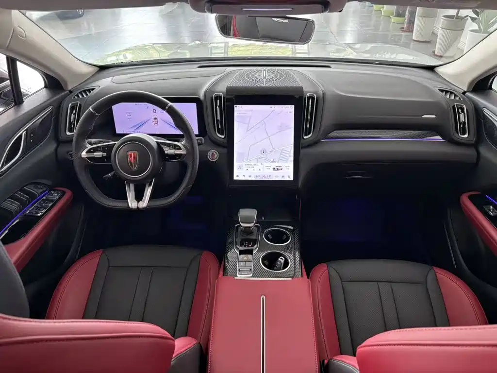 Hongqi Hongqi HS3 — миниатюра 10
