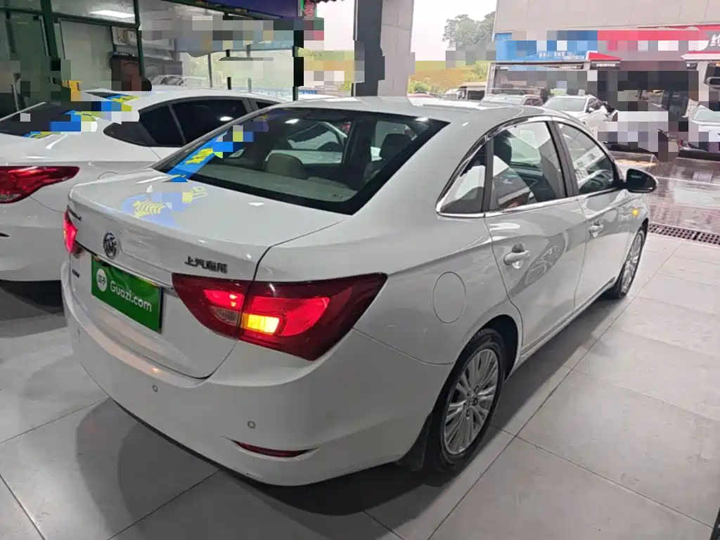 Buick Excelle — миниатюра 7