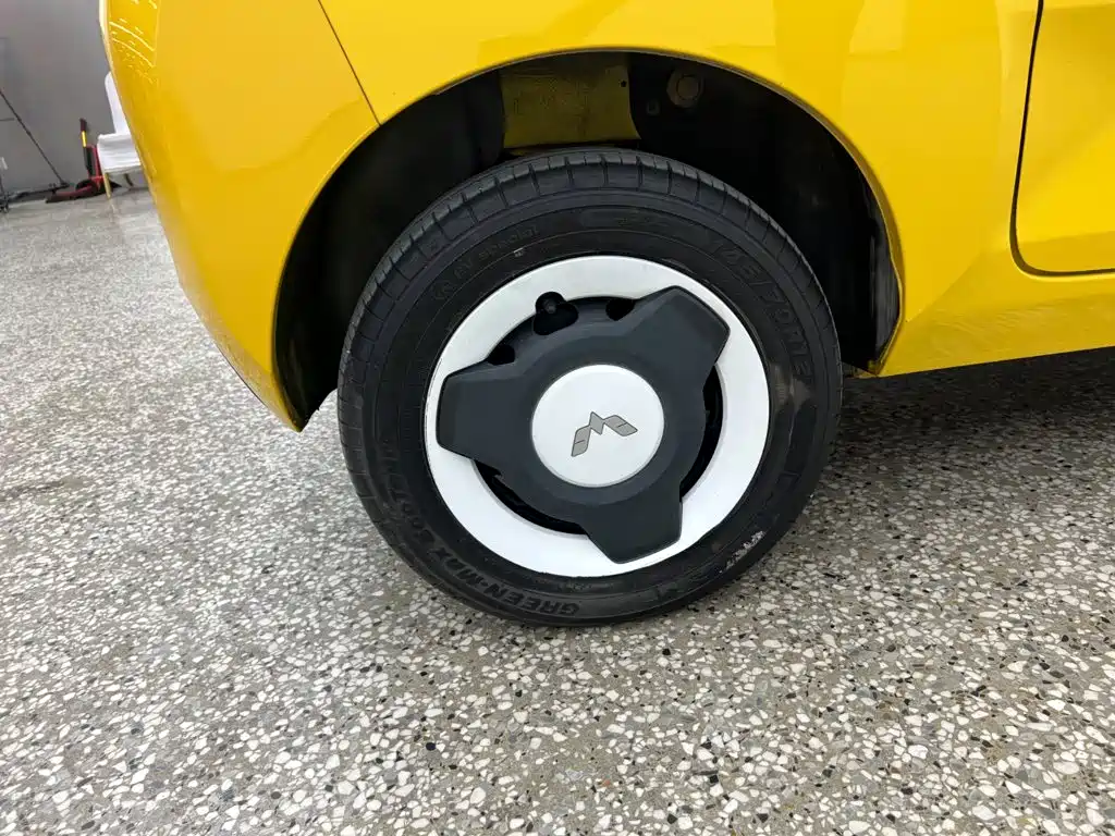 Wuling MINIEV — миниатюра 12