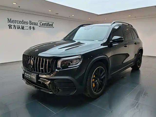 MERCEDES-BENZ GLB AMG