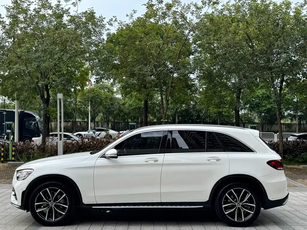 Mercedes-Benz GLC — миниатюра 14