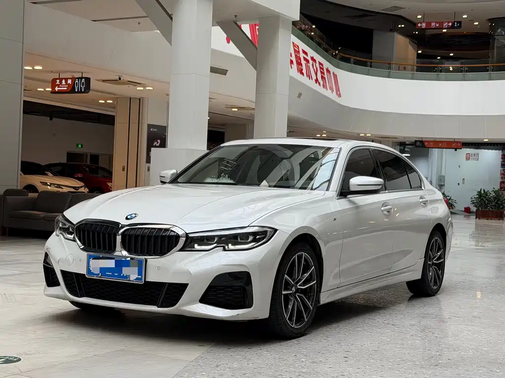 BMW 3 Series 2022