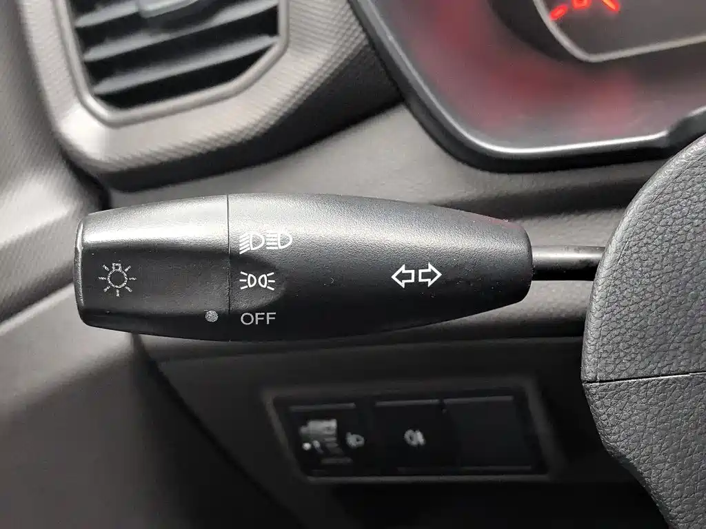 Wuling Hongguang V — миниатюра 21
