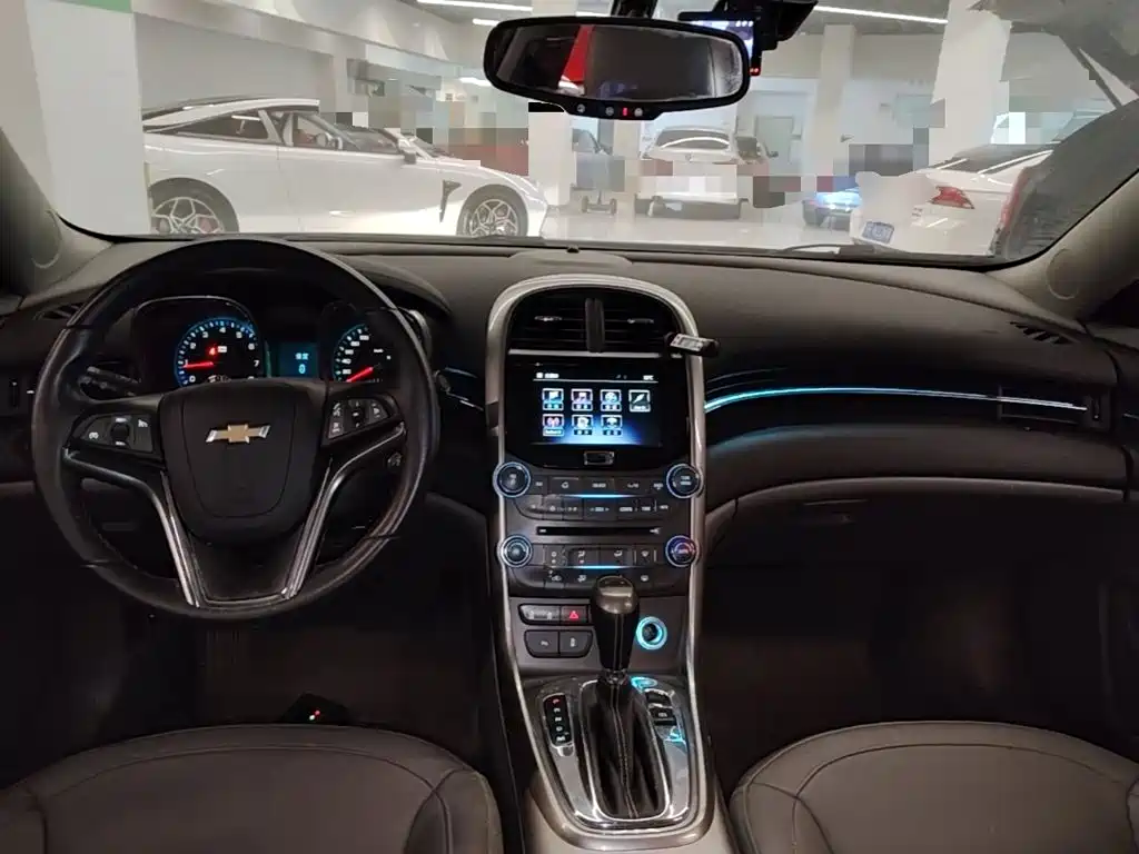 Chevrolet Malibu — миниатюра 10
