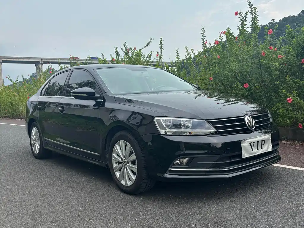 Volkswagen Sagitar — миниатюра 3