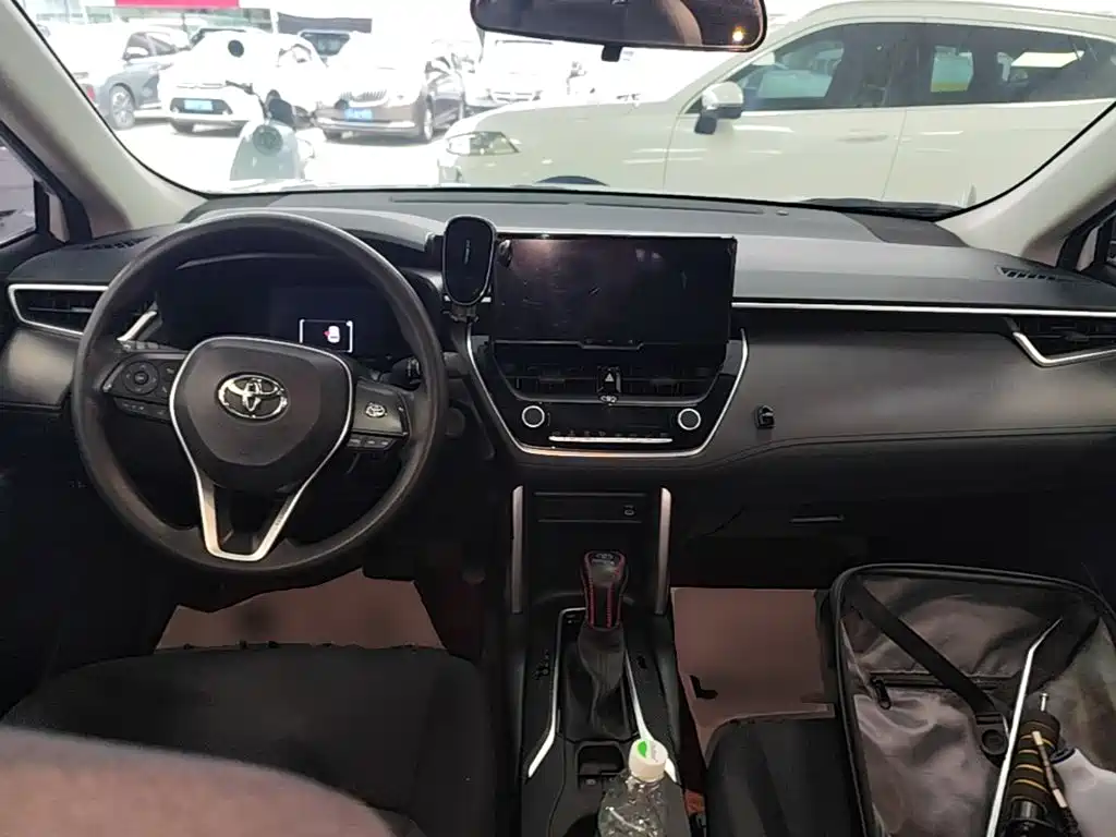 Toyota Frontlander — миниатюра 10