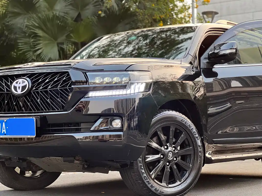 Toyota Land Cruiser 2018