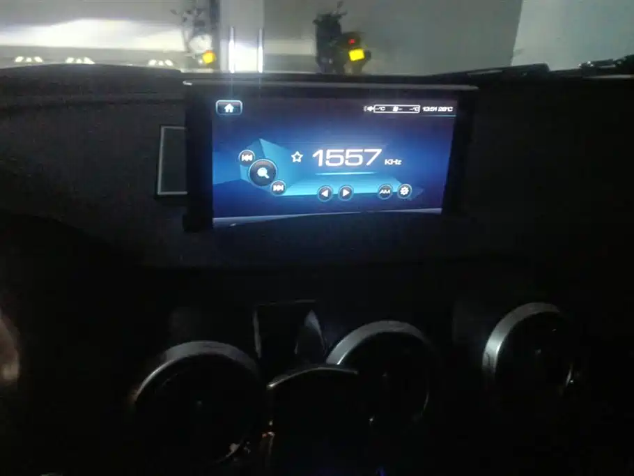 WEI PAI WEI BRAND VV7