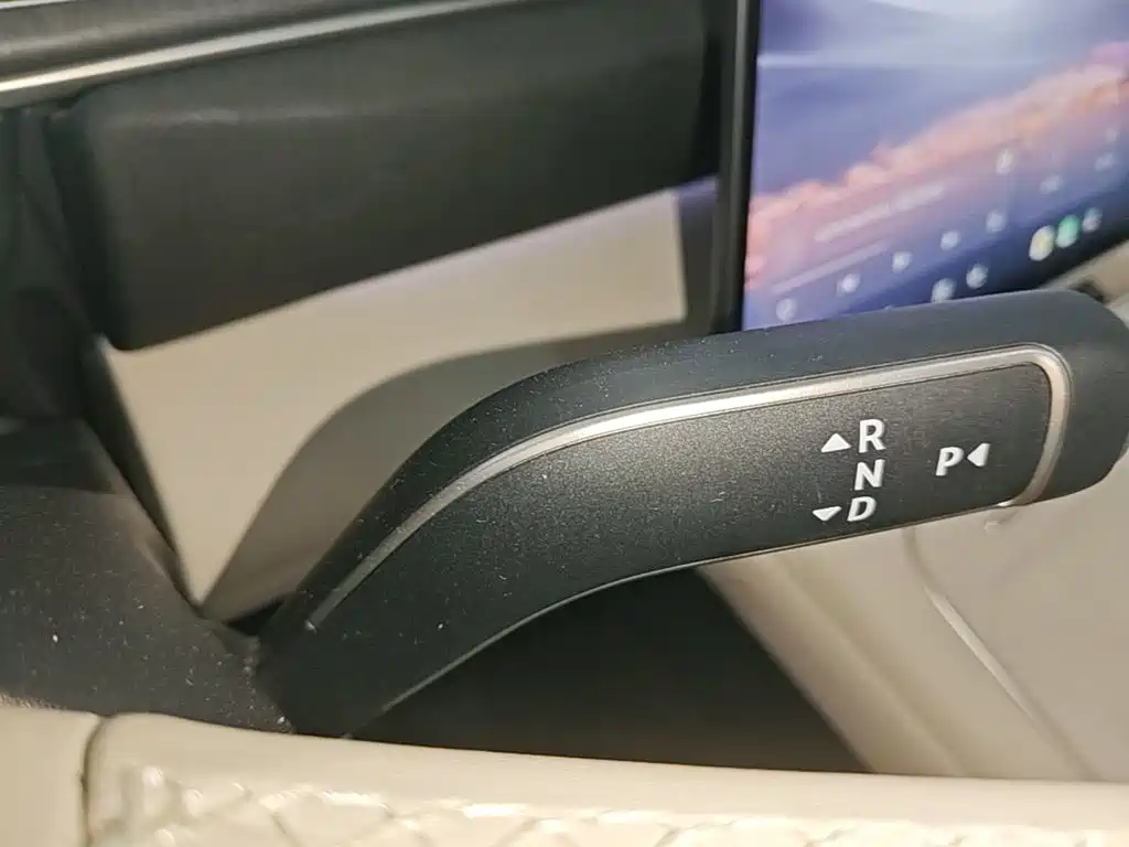 NIO EC6 — миниатюра 14