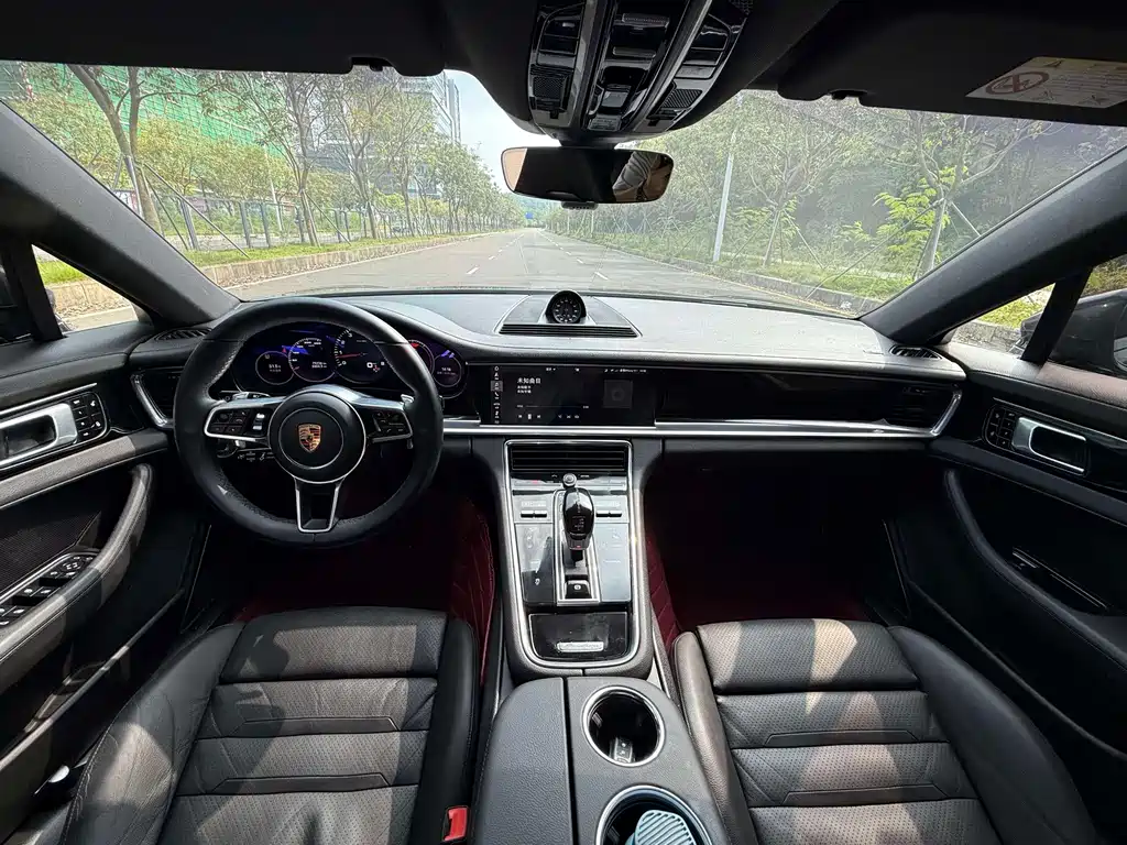Porsche Panamera — миниатюра 5