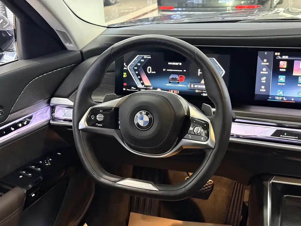 BMW 7 Series — миниатюра 5