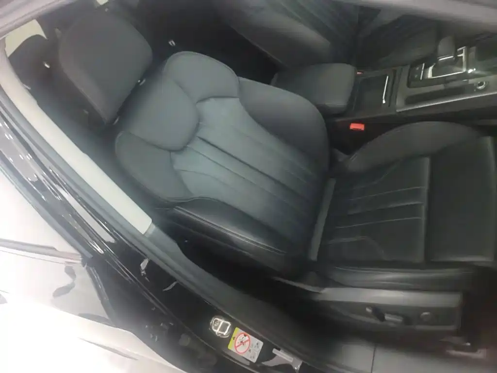 Audi Q5L — миниатюра 25