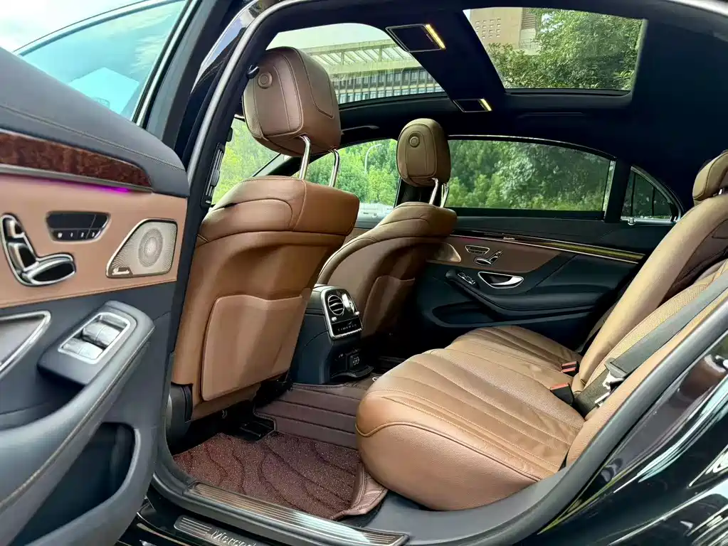 Mercedes-Benz S-Class — миниатюра 6