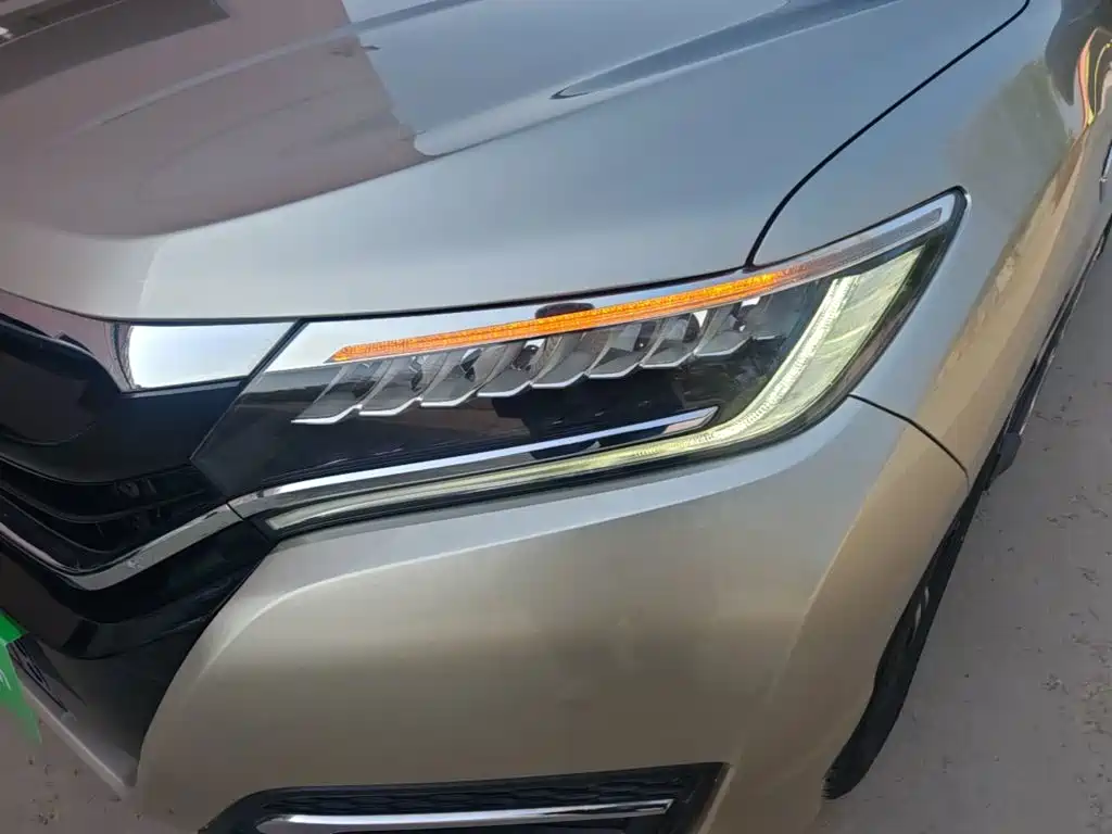 Honda UR-V — миниатюра 24