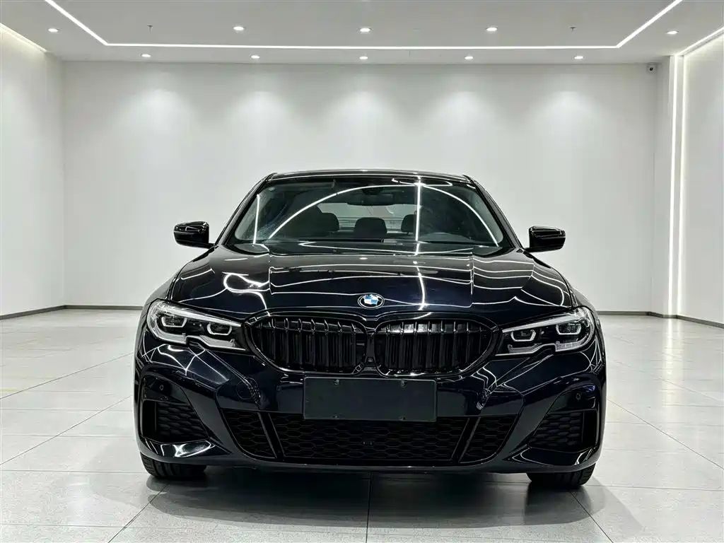 BMW 3 Series — миниатюра 3