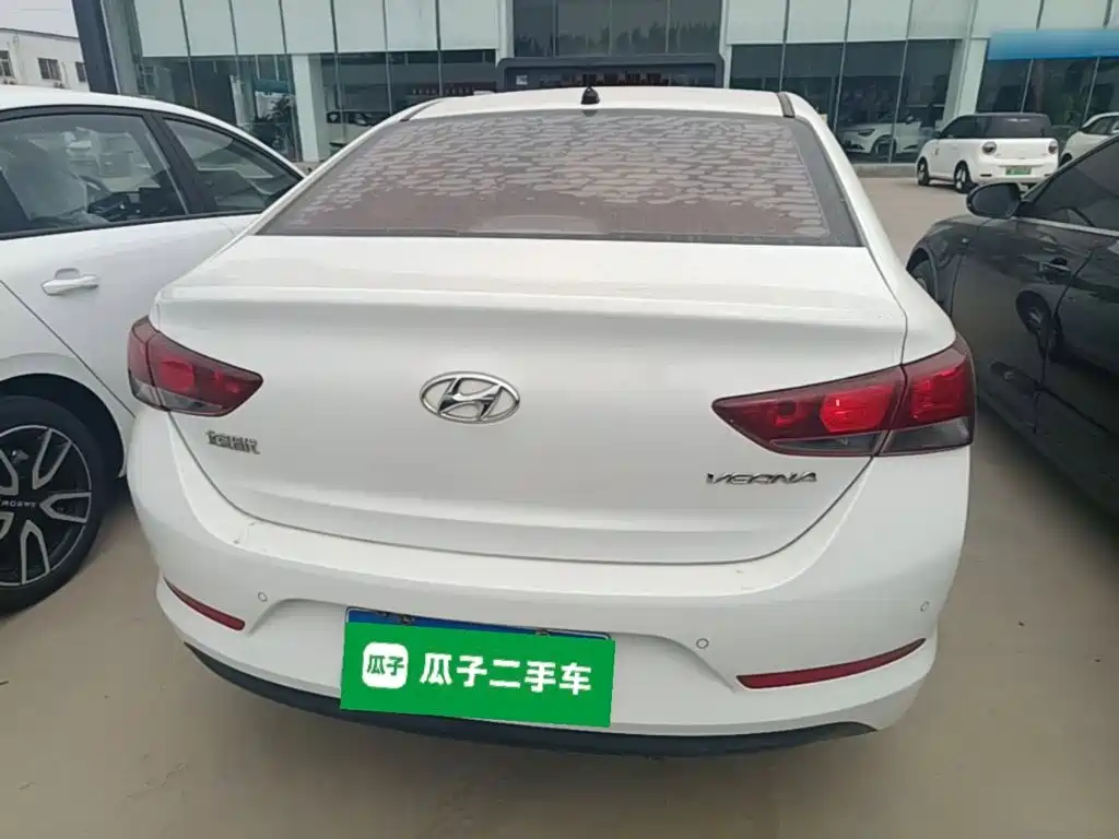 Hyundai Verna — миниатюра 6