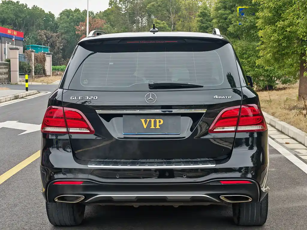 MERCEDES-BENZ GLE