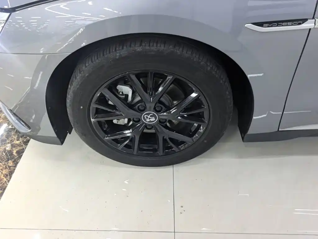 BYD Han — миниатюра 23