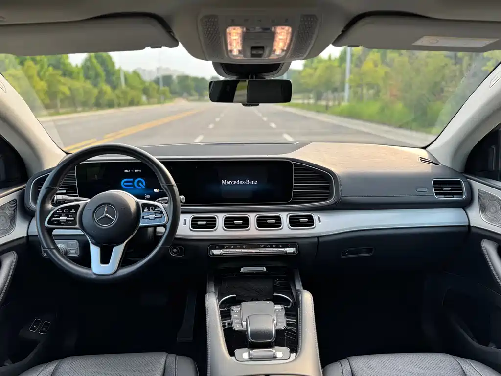 Mercedes-Benz GLE Coupe New Energy — миниатюра 9