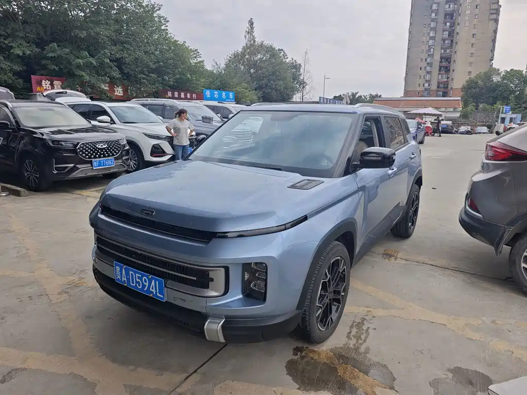 Geely Icon